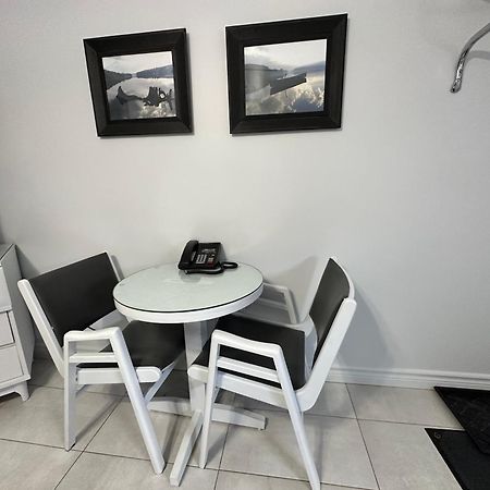 Motel Le Refuge Sherbrooke Eksteriør billede