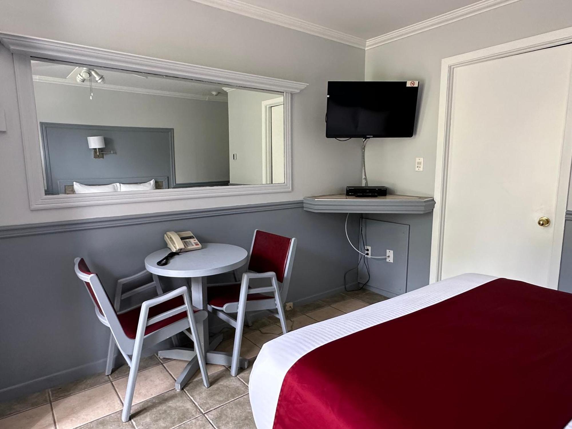 Motel Le Refuge Sherbrooke Eksteriør billede